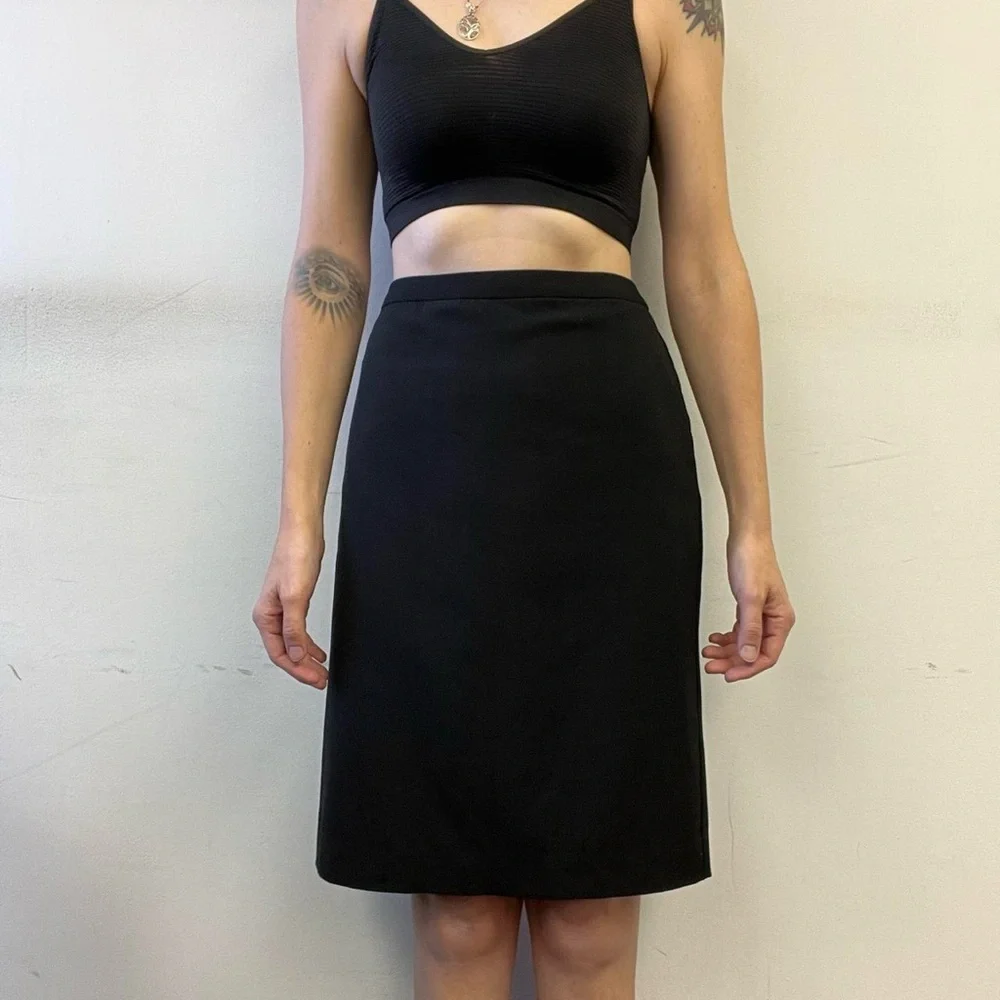 Black‎ Lace-Up Skirt - Picture 2 of 7